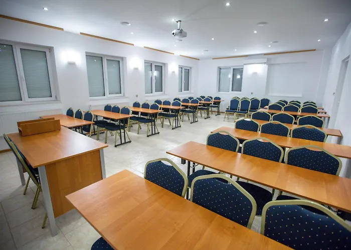 Θέρετρο Zacisze Bis *